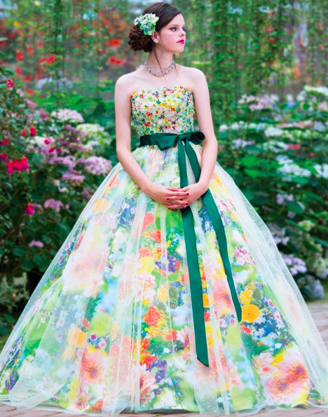 カラードレスで大人気☆蜷川実花さんプロデュース『M/mika ninagawa  