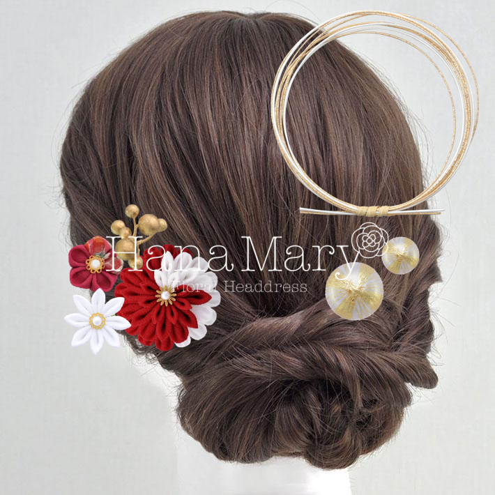 つまみ細工と鞠玉の髪飾り