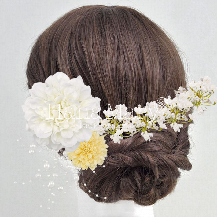 大きなダリアとかすみ草の髪飾り