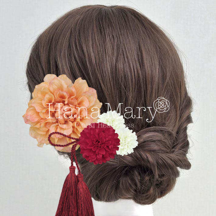 ピーチダリアの和装飾り