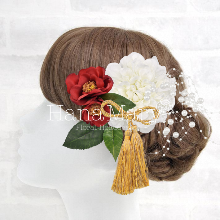 白ダリアと赤椿