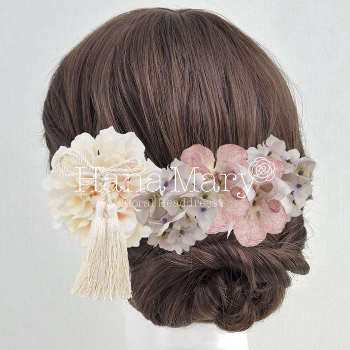 ダリアとタッセル白