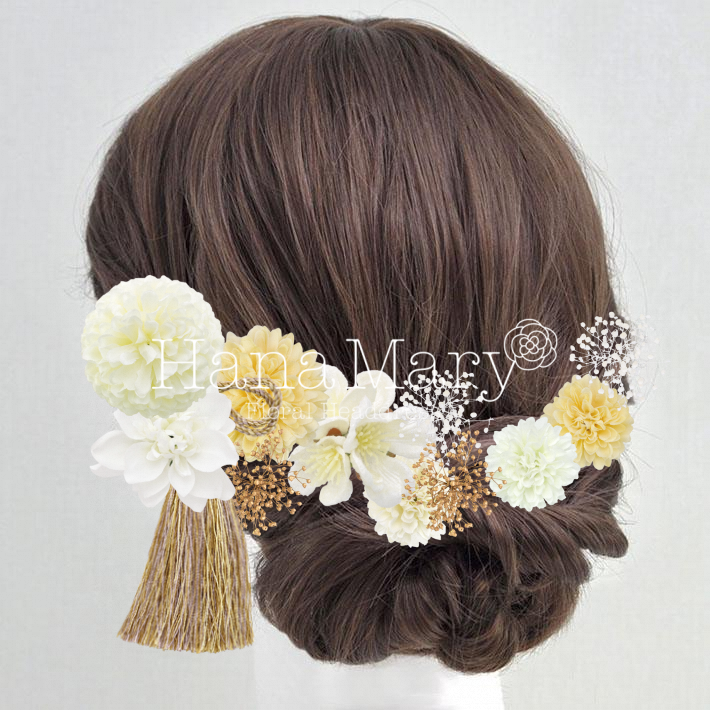 淡色花畑とタッセル