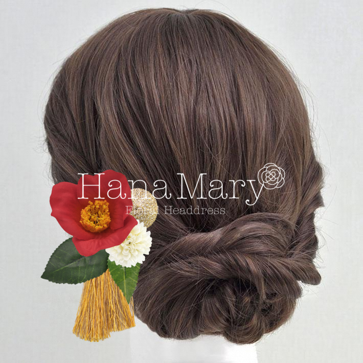 赤い椿の髪飾り