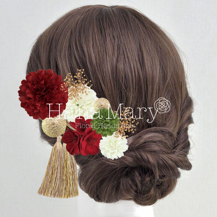 赤にワンポイント緑