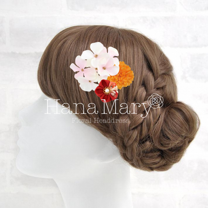 暖色　主張しすぎないお花