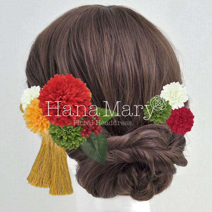 真っ赤なダリアを強調したくて