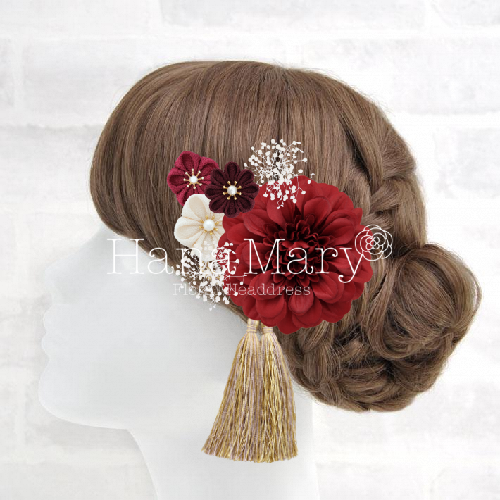 ダリアと3色のグラデーションつまみ細工