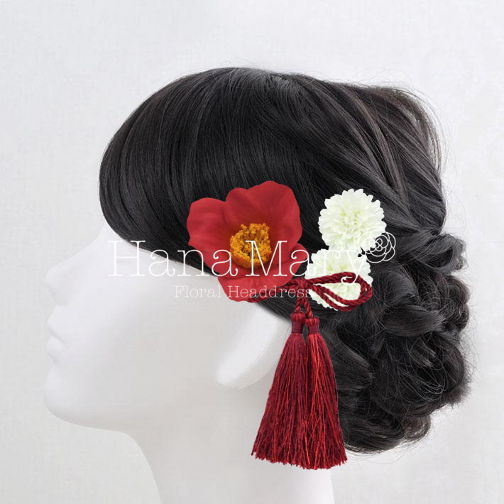 椿のシンプルヘアアクセサリー