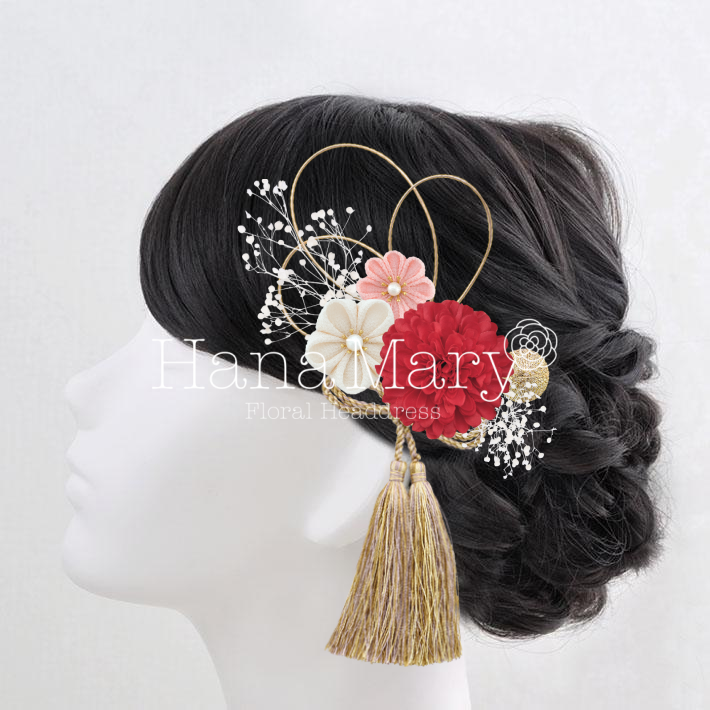 赤とゴールドの髪飾り