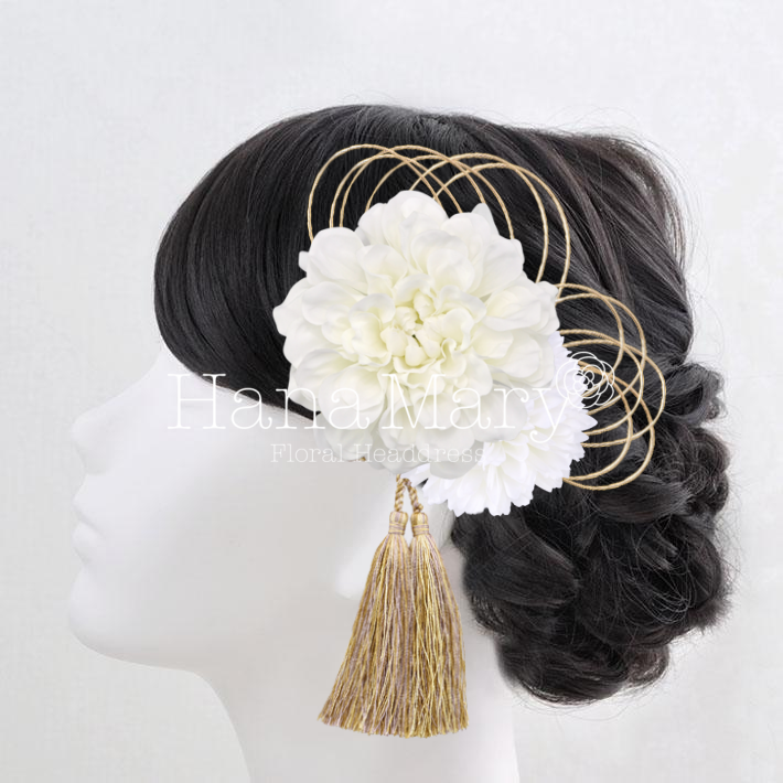 白ダリアとゴールドの髪飾り