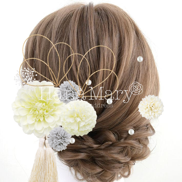 花と水引きのアレンジ