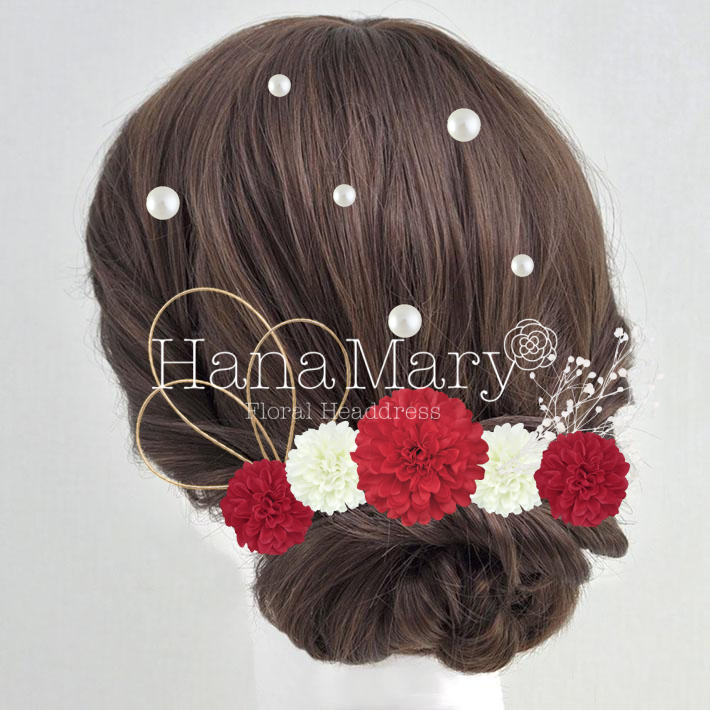 赤×黒の袴に合わせてデザイン