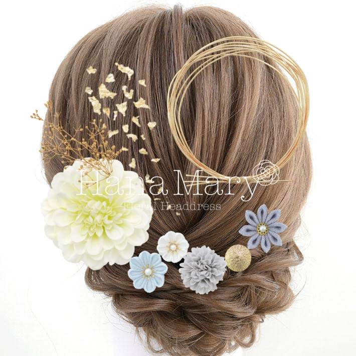 白のジニアと水色