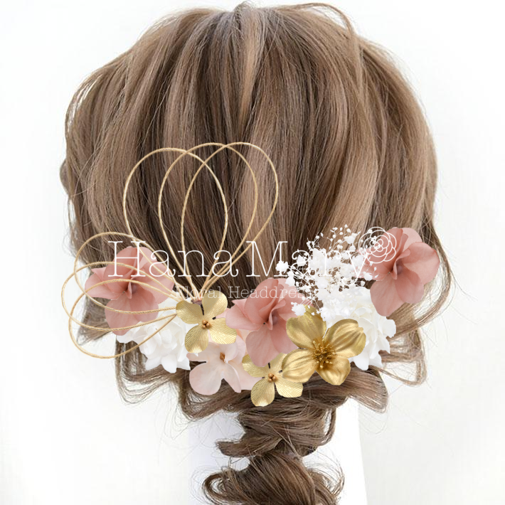 華やかくすみピンク　かすみ草を添えて