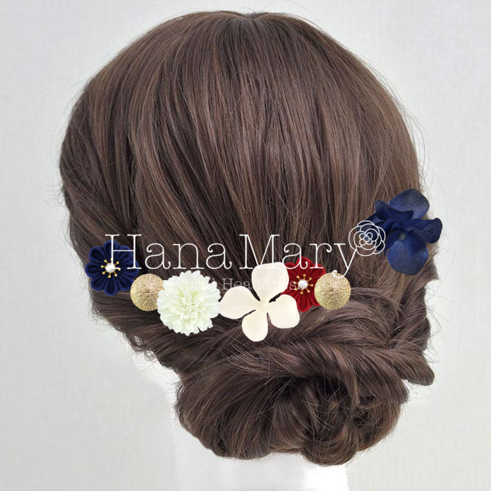 紺の袴に赤い着物　ver２