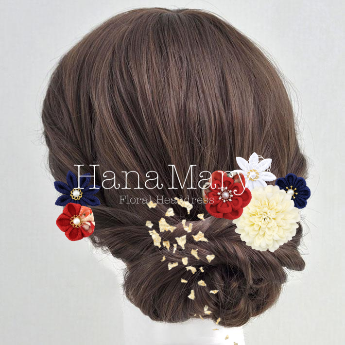 赤青椿（差し色青の袴)