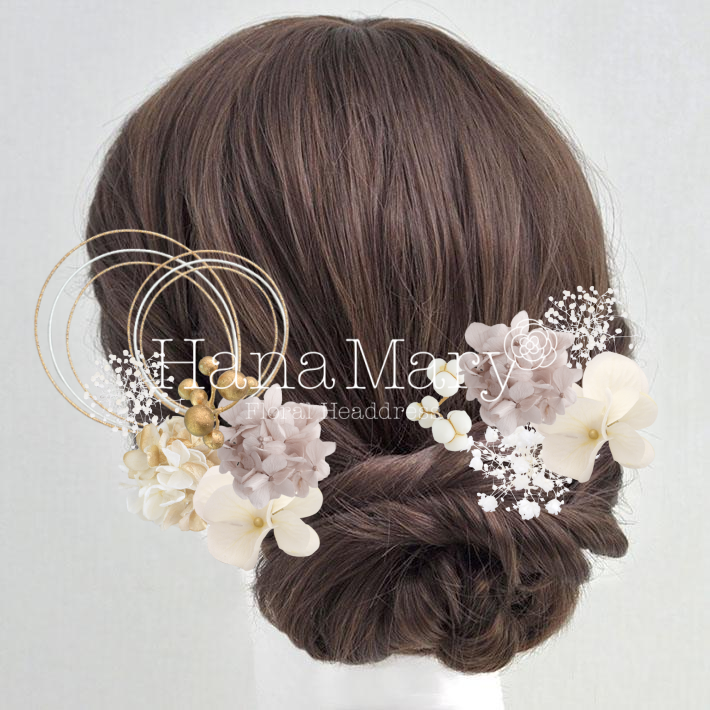 紫陽花とカスミソウ②