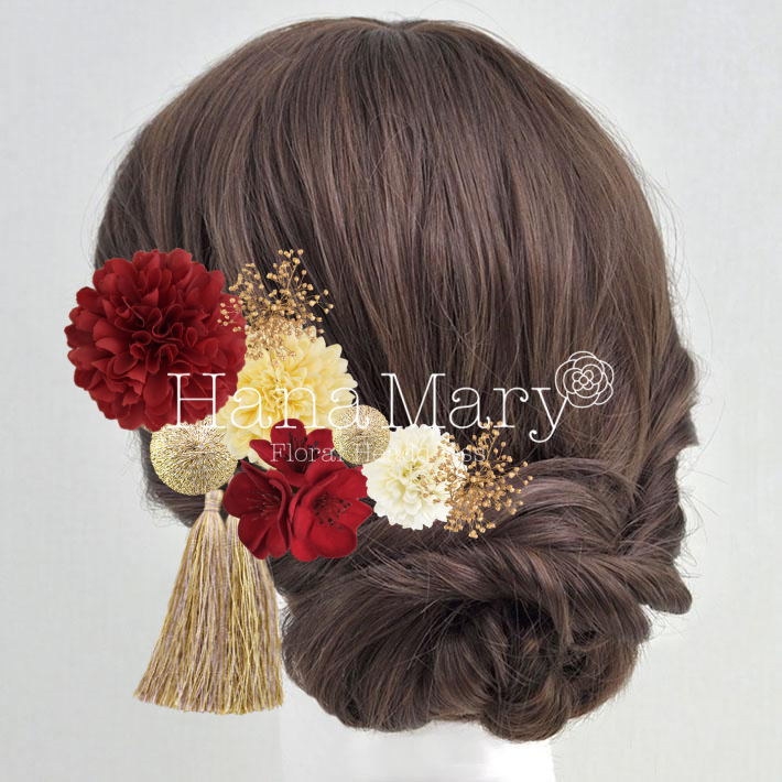 赤と黄色のお花の飾り