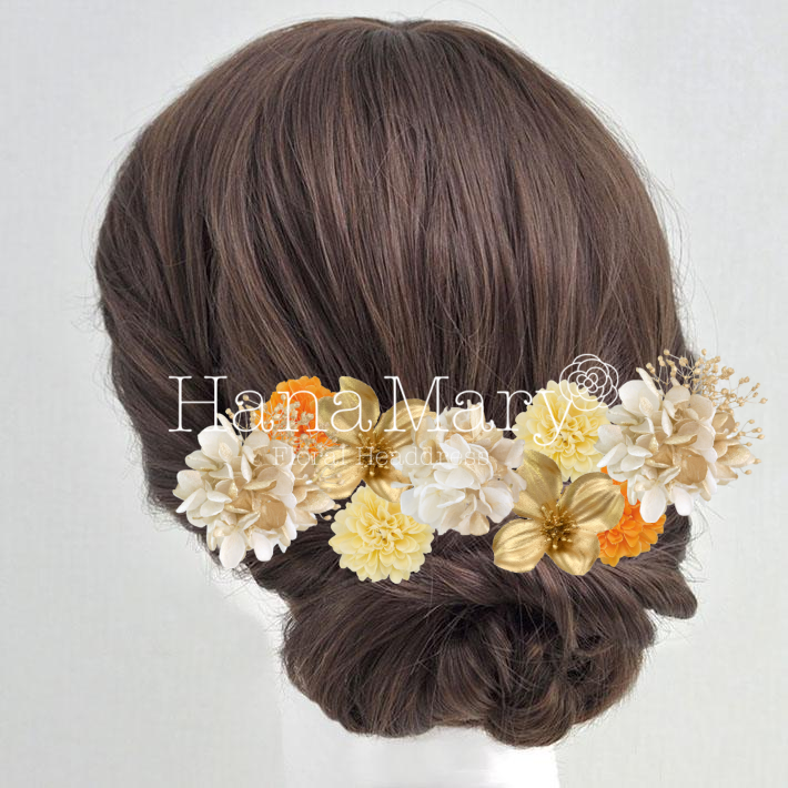 オレンジとホワイトゴールドの花束