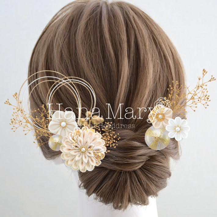 つまみ細工メインの白