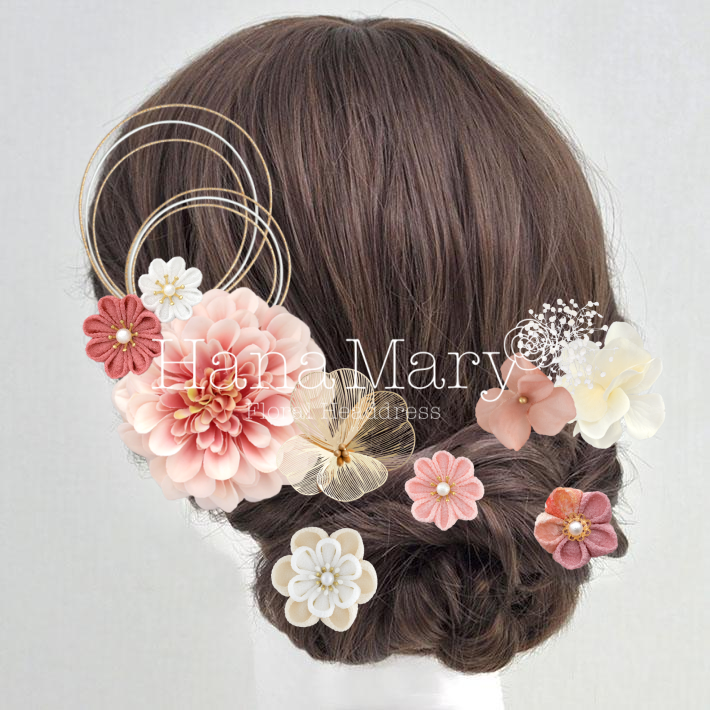 サーモンピンク