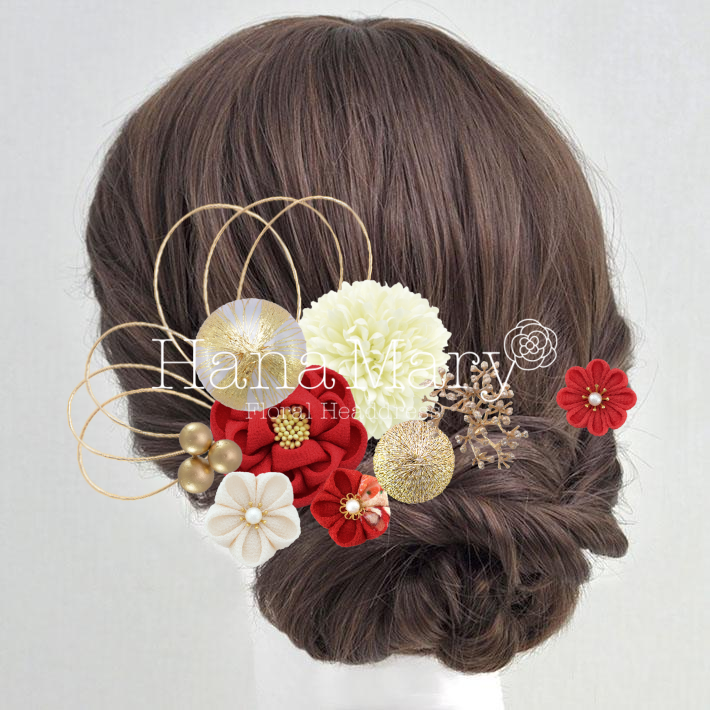 赤つまみ細工あり