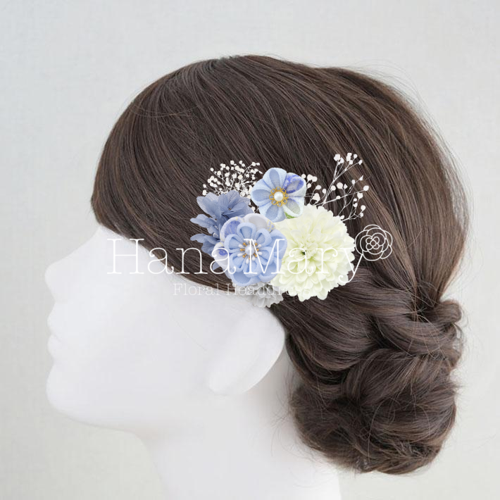 青つまみ細工の髪飾り