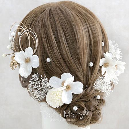 白いハナミズキの髪飾り 成人式 卒業式 結婚式 振袖 袴 白無垢